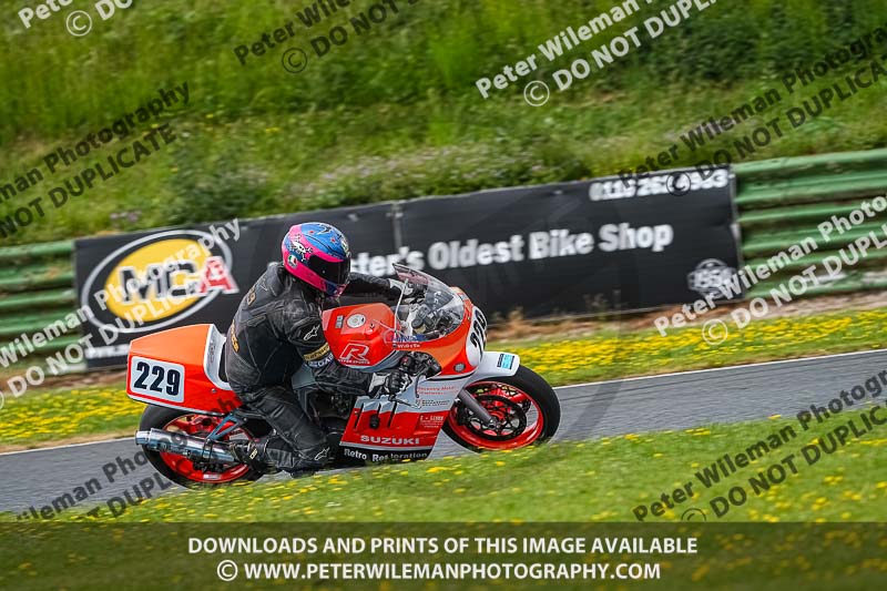 enduro digital images;event digital images;eventdigitalimages;mallory park;mallory park photographs;mallory park trackday;mallory park trackday photographs;no limits trackdays;peter wileman photography;racing digital images;trackday digital images;trackday photos